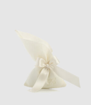 Mini calla in lino panna con iniziali